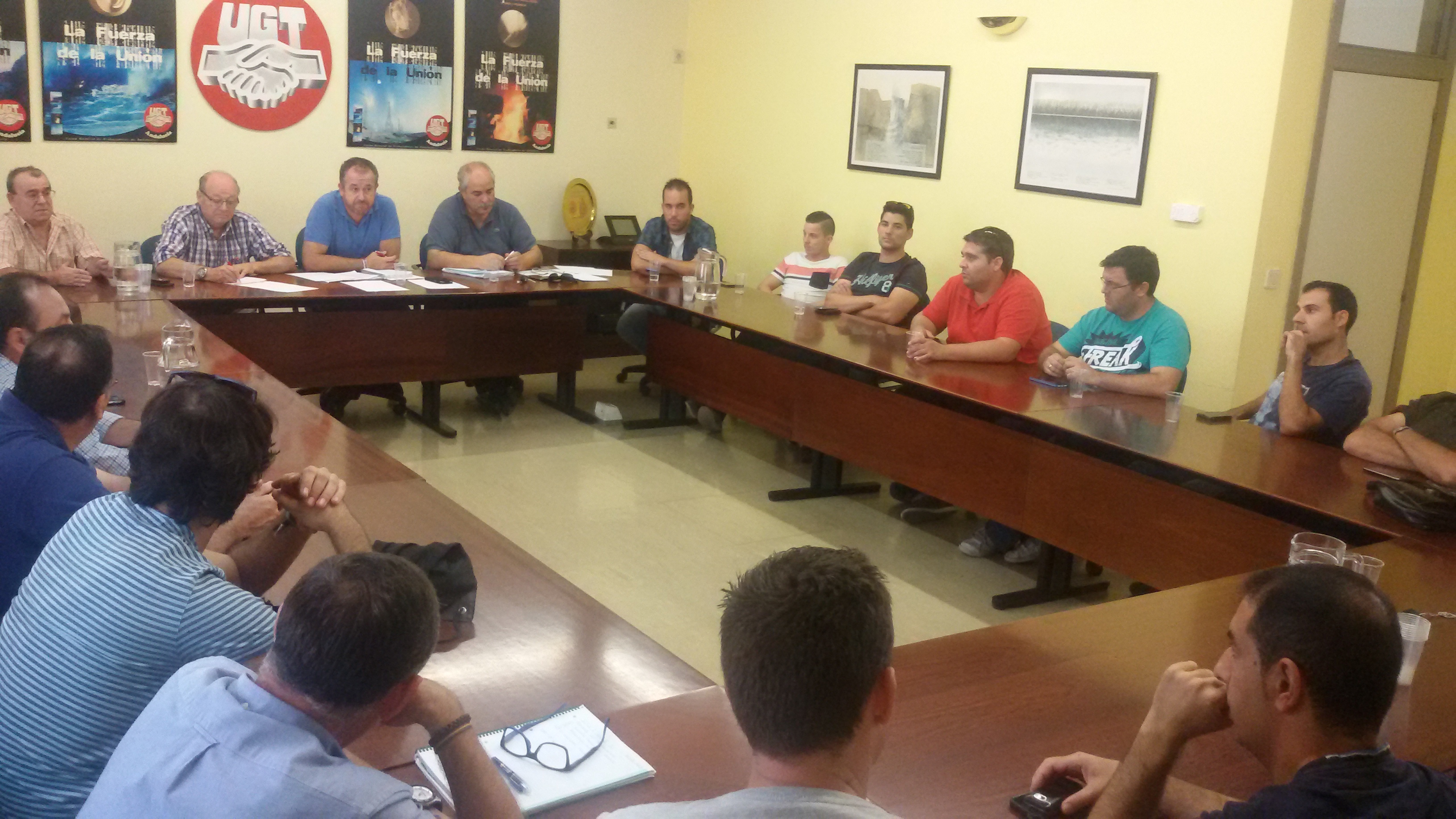 Responsables de MCA-UGT exponen la situación de los trabajadores de mantenimiento en los centros hospitales del SAS en Andalucía